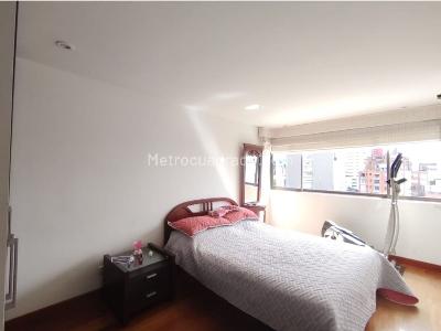 Apartamento de 3 alcobas en venta en Chico Norte, Bogotá, 145 m² · foto 12 de 20