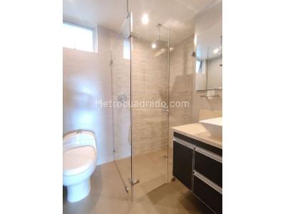 Apartamento de 3 alcobas en venta en Chico Norte, Bogotá, 145 m² · foto 18 de 20