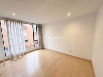 Apartamento de 3 alcobas en venta en Chico Virrey, Bogotá, 111 m² · foto 11 de 18