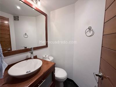 Apartamento de 3 alcobas en venta en Chico Virrey, Bogotá, 111 m² · foto 17 de 18