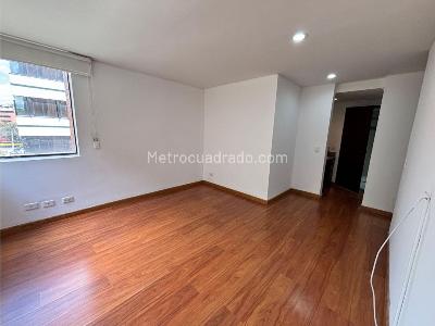 Apartamento de 3 alcobas en venta en Chico Norte, Bogotá, 120 m² · foto 5 de 11