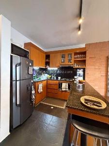 Apartamento de 1 alcoba en venta en Chico Norte, Bogotá, 70 m² · foto 8 de 20