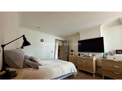 Apartamento de 4 alcobas en venta en Usaquen, Bogotá, 230 m² · foto 10 de 19