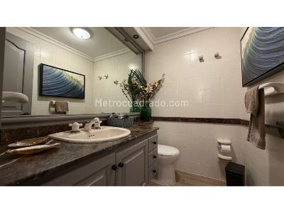 Apartamento de 4 alcobas en venta en Usaquen, Bogotá, 230 m² · foto 14 de 19