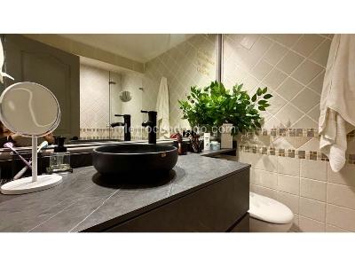 Apartamento de 4 alcobas en venta en Usaquen, Bogotá, 230 m² · foto 17 de 19