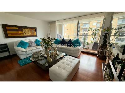Apartamento de 3 alcobas en venta en Usaquen, Bogotá, 163 m² · foto 2 de 20