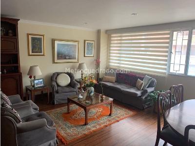 Apartamento de 3 alcobas en venta en Usaquen, Bogotá, 135 m² · foto 3 de 13
