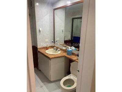 Apartamento de 3 alcobas en venta en Usaquen, Bogotá, 135 m² · foto 8 de 13
