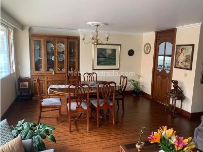 Apartamento de 3 alcobas en venta en Usaquen, Bogotá, 135 m² · foto 9 de 13