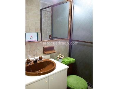 Apartamento de 3 alcobas en venta en Chico Norte, Bogotá, 89 m² · foto 9 de 10