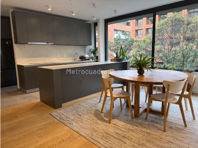 Apartamento de 3 alcobas en arriendo en La Cabrera, Bogotá, 214 m² · foto 3 de 15