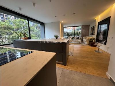 Apartamento de 3 alcobas en arriendo en La Cabrera, Bogotá, 214 m² · foto 4 de 15
