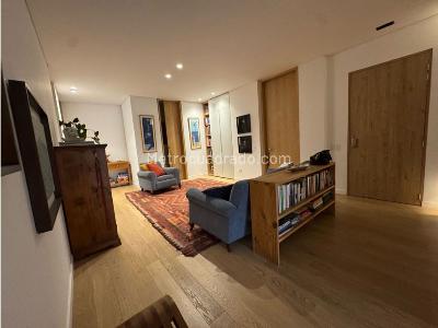 Apartamento de 3 alcobas en arriendo en La Cabrera, Bogotá, 214 m² · foto 9 de 15