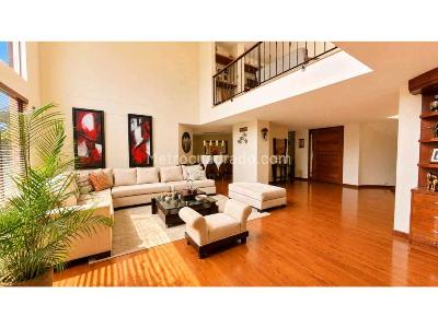 Casa de 4 alcobas en arriendo en Guaymaral, Bogotá, 311 m² · foto 10 de 20