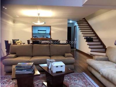 Apartamento de 1 alcoba en arriendo en Chico Norte, Bogotá, 110 m² · foto 5 de 12