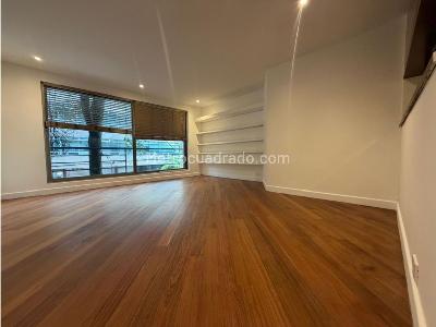Apartamento de 1 alcoba en arriendo en Chico Norte, Bogotá, 70 m² · foto 3 de 10
