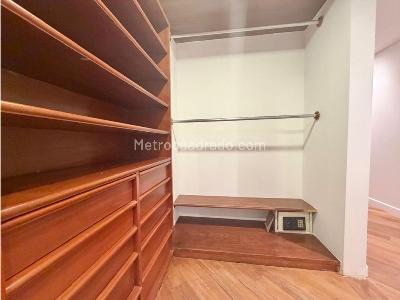 Apartamento de 1 alcoba en arriendo en Chico Norte, Bogotá, 70 m² · foto 8 de 10