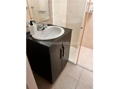 Apartamento de 2 alcobas en arriendo en Los Rosales, Bogotá, 100 m² · foto 6 de 10