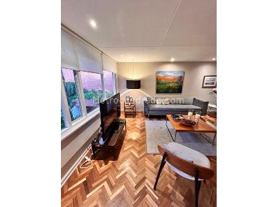 Apartamento de 2 alcobas en arriendo en Los Rosales, Bogotá, 100 m² · foto 8 de 10