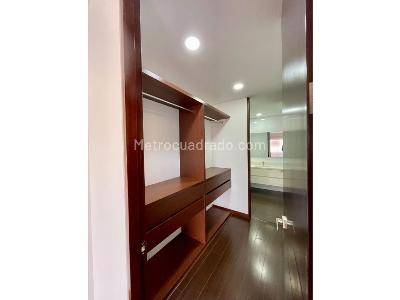 Apartaestudio en arriendo en Chico Norte, Bogotá, 66 m² · foto 8 de 11