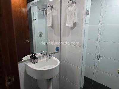 Apartamento de 2 alcobas en arriendo en Usaquen, Bogotá, 77 m² · foto 11 de 14