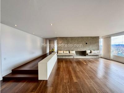 Apartamento de 4 alcobas en venta en El Retiro, Bogotá, 485 m² · foto 10 de 20