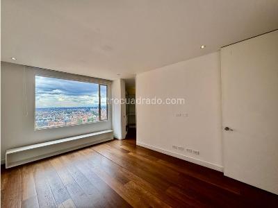 Apartamento de 4 alcobas en venta en El Retiro, Bogotá, 485 m² · foto 19 de 20