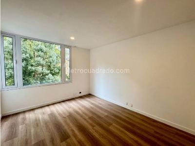 Apartamento de 4 alcobas en venta en Los Rosales, Bogotá, 340 m² · foto 14 de 20