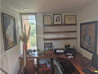 Apartamento de 3 alcobas en venta en San Patricio, Bogotá, 137 m² · foto 10 de 20