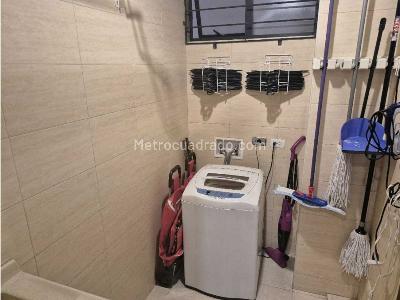Apartamento de 3 alcobas en venta en San Patricio, Bogotá, 137 m² · foto 19 de 20