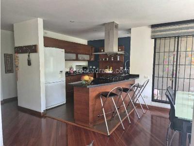 Apartamento de 3 alcobas en venta en San Patricio, Bogotá, 137 m² · foto 5 de 20