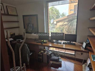 Apartamento de 3 alcobas en venta en San Patricio, Bogotá, 137 m² · foto 9 de 20