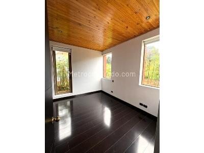 Casa de 4 alcobas en venta en Guaymaral, Bogotá, 380 m² · foto 15 de 20