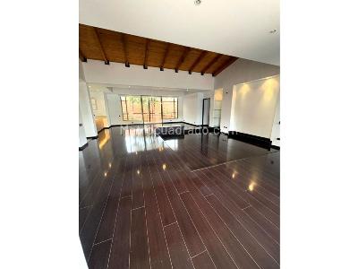 Casa de 4 alcobas en venta en Guaymaral, Bogotá, 380 m² · foto 3 de 20