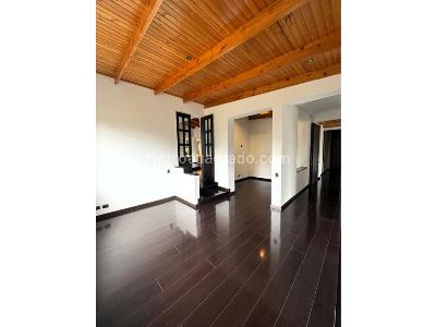 Casa de 4 alcobas en venta en Guaymaral, Bogotá, 380 m² · foto 9 de 20