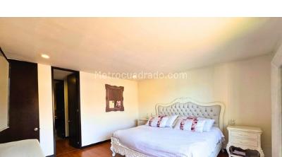 Apartamento de 3 alcobas en venta en Colina Campestre, Bogotá, 182 m² · foto 15 de 20