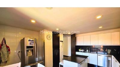 Apartamento de 3 alcobas en venta en Colina Campestre, Bogotá, 182 m² · foto 9 de 20