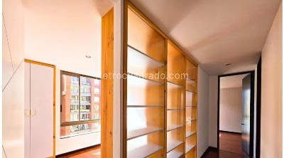 Apartamento de 3 alcobas en venta en Colina Campestre, Bogotá, 180 m² · foto 12 de 20