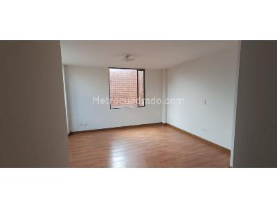 Apartamento de 3 alcobas en venta en San Patricio, Bogotá, 246 m² · foto 11 de 20