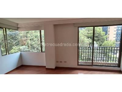 Apartamento de 3 alcobas en venta en San Patricio, Bogotá, 246 m² · foto 2 de 20