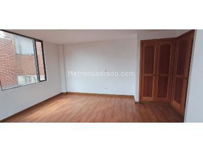 Apartamento de 3 alcobas en venta en San Patricio, Bogotá, 246 m² · foto 9 de 20