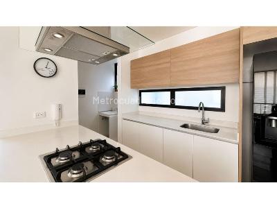 Apartamento de 2 alcobas en venta en Usaquen, Bogotá, 94 m² · foto 11 de 12