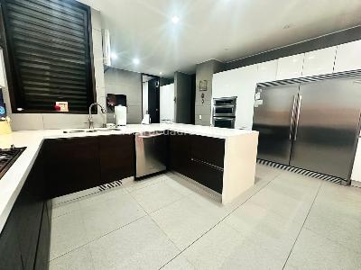 Apartamento de 4 alcobas en venta en Chico Norte, Bogotá, 370 m² · foto 12 de 20