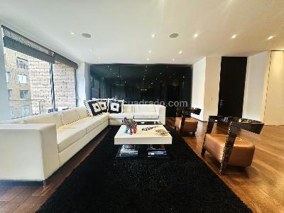 Apartamento de 4 alcobas en venta en Chico Norte, Bogotá, 370 m² · foto 2 de 20