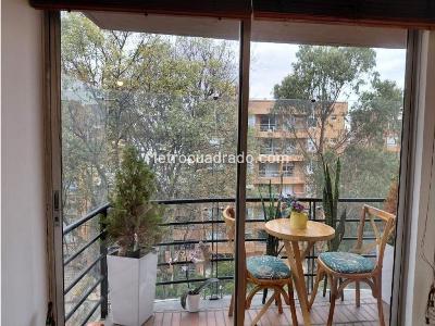 Apartamento de 2 alcobas en venta en Pasadena, Bogotá, 104 m² · foto 3 de 10