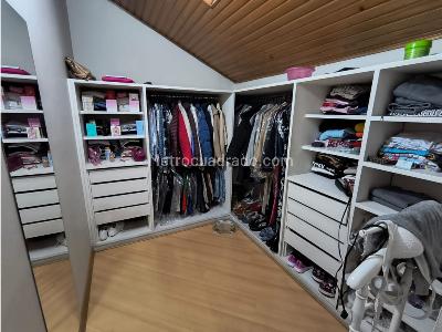 Apartamento de 3 alcobas en venta en Pasadena, Bogotá, 134 m² · foto 12 de 20