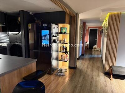Apartamento de 3 alcobas en venta en Colina Campestre, Bogotá, 140 m² · foto 9 de 12