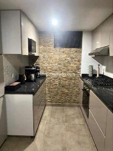Apartamento de 3 alcobas en venta en Cedritos, Bogotá, 103 m² · foto 5 de 10