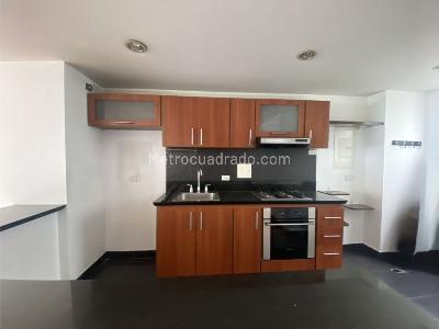 Apartamento de 2 alcobas en venta en Chapinero Central, Bogotá, 82 m² · foto 4 de 10