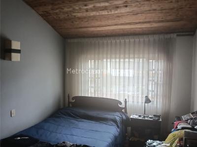 Casa de 5 alcobas en venta en Niza, Bogotá, 300 m² · foto 12 de 15
